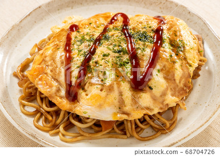 Om soba (om fried noodles). Om soba (om fried noodles). 68704726