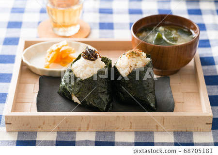Rice ball set style 2 68705181