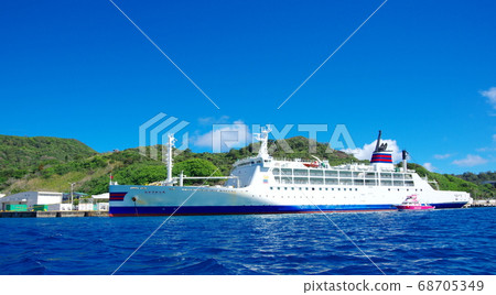 Ogasawara Maru anchored at Futami Port, Chichijima (Ogasawara Village, Tokyo) 68705349