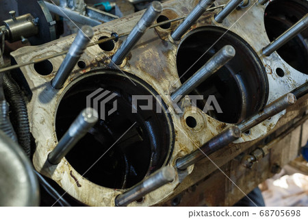 Engine cylinders diesel generator set without Engine cylinders diesel generator set without 68705698