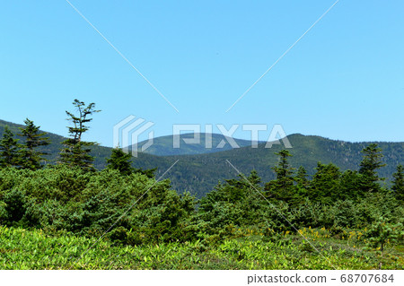 Azuma's mountain peak 68707684