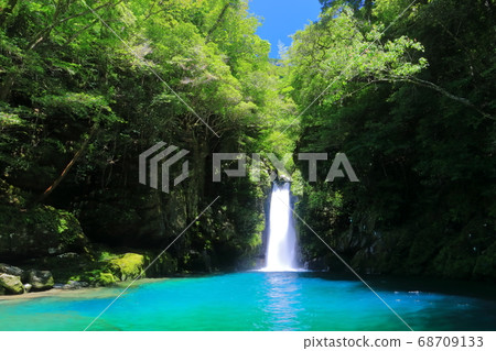 [Kochi Prefecture] Nikobuchi's Niyodo Blue 68709133