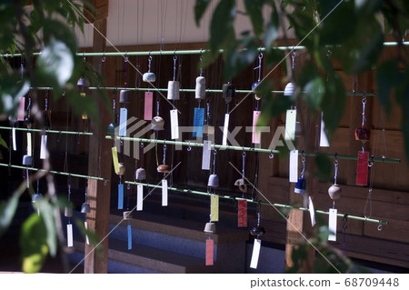 陰影下的風鈴 68709448