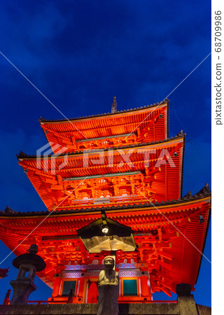 Kiyomizu Temple Triple Tower Kiyomizu Temple Triple Tower 68709986