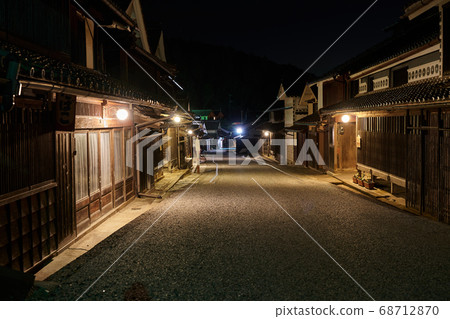 Fukiya oldness and village of red Bengala lit up Fukiya oldness and village of red Bengala lit up 68712870