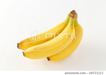 Fruit banana with excellent nutritional balance 68715221