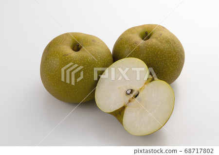 Sweet and delicious ♪ Komizu pear with autumn taste Sweet and delicious ♪ Komizu pear with autumn taste 68717802