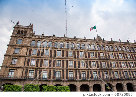 Mexico, building and flag in Zocalo, Mexico City Mexico, building and flag in Zocalo, Mexico City 68720095