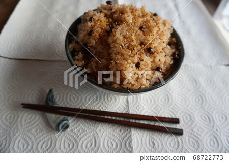 Traditional lucky rice, large red rice Traditional lucky rice, large red rice 68722773