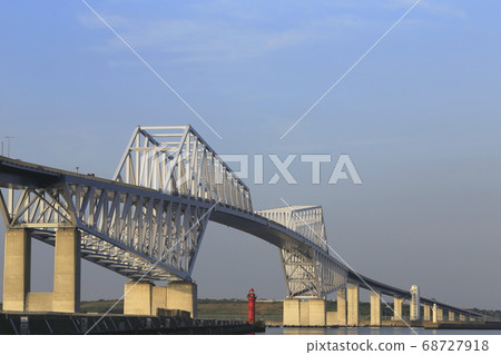 Tokyo Gate Bridge seen from Wakasu Park Tokyo Gate Bridge seen from Wakasu Park 68727918