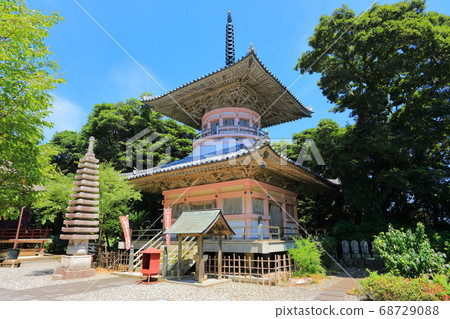 [Kochi Prefecture] Sacred place at Cape Muroto Misaki Temple (Tahoto) 68729088