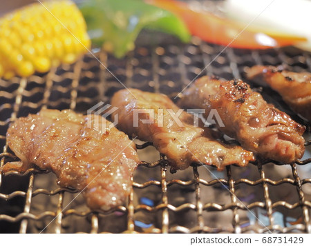 Japanese black beef yakiniku (loin) Japanese black beef yakiniku (loin) 68731429