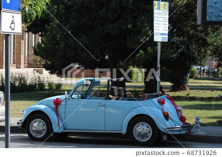 Wedding car Wedding car 68731926