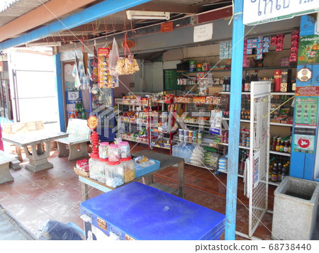A store found in the countryside of Ayutthaya, Thailand 68738440