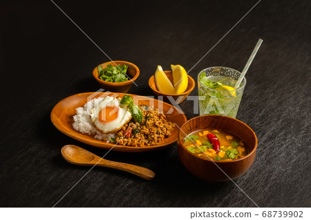 Gapao Rice Thai Food Phad Bai Gaprao Gai Sap泰國菜 Gapao Rice Thai Food Phad Bai Gaprao Gai Sap泰國菜 68739902