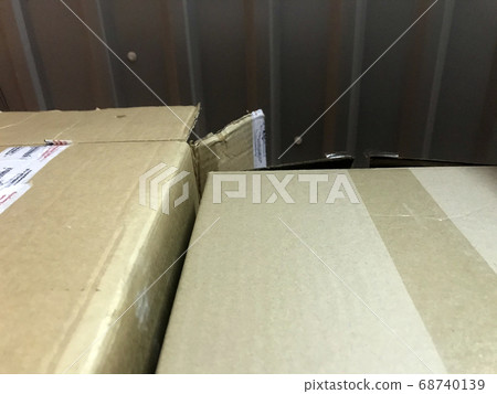 Box warehouse industry business shipping 68740139