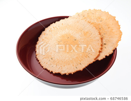 Shrimp rice cracker 68746586