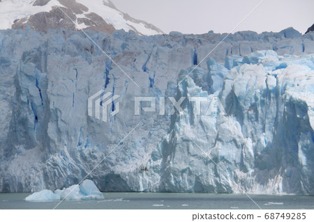 Patagonia Glacier Argentina 68749285