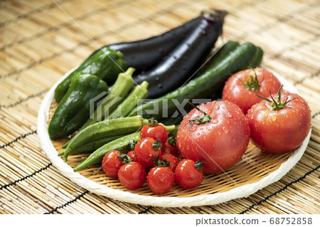 Summer vegetables served with miso soup Summer vegetables served with miso soup 68752858