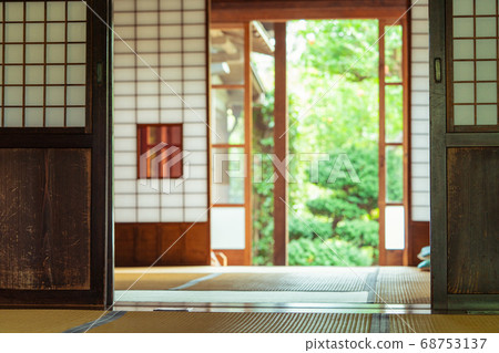 [日式資料]從日式房間看的花園 68753137