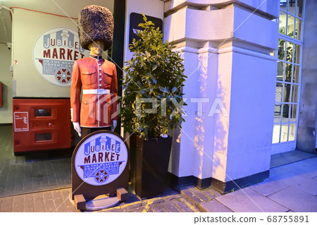 Jubilee Market in Covent Garden, London 68755891