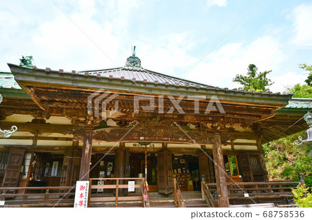 Makioyama Sefukuji Main Hall Makioyama Sefukuji Main Hall 68758536