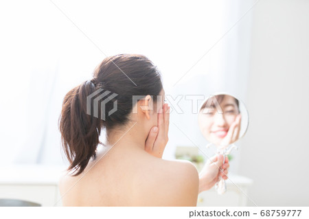 美女形象 68759777