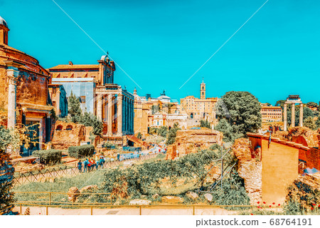 Archaeological and historical objects in Rome, Archaeological and historical objects in Rome, 68764191