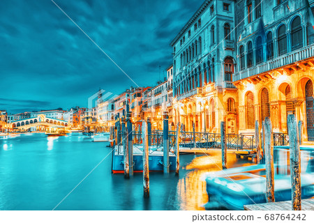 Views of the most beautiful canal of Venice - 68764242