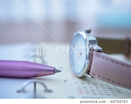 Business image · calendar · notebook · female 68768763