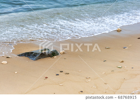 Top view Soft wave from sea come to wet sand beach Top view Soft wave from sea come to wet sand beach 68768915
