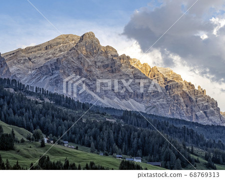 monte croce cross mountain in dolomites badia monte croce cross mountain in dolomites badia 68769313