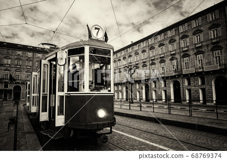 historical tram in Turin (Italy) 68769374