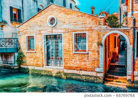 Views of the most beautiful channels of Venice, Views of the most beautiful channels of Venice, 68769768