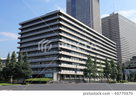 Central Joint Government Building No. 4 (Reconstruction Agency, Cabinet Legal Affairs Bureau, Consumer Affairs Agency, etc.) 68770870