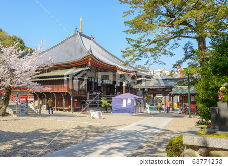 Omotoyama Zhongshan Temple Omotoyama Zhongshan Temple 68774258