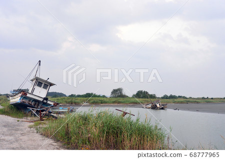 Closed port Haje port abandoned fishing boat 68777965