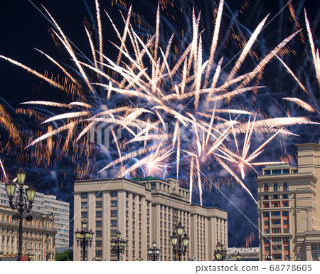 Fireworks over the building of the State Duma of the Federal Assembly of Russian Federation during Victory Day (WWII), Moscow, Russia 68778605