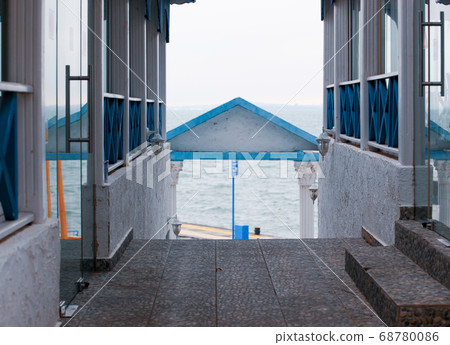 Image Of Empty Seafront Restaurant Image Of Empty Seafront Restaurant 68780086