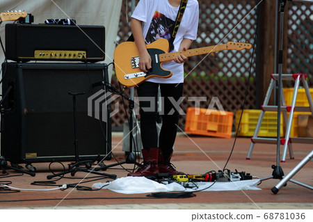 直播 直播 68781036