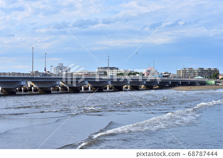 Tide flow near Enoshima Bridge Tide flow near Enoshima Bridge 68787444