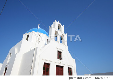 Church of Santorini 68789058
