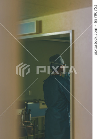 surgery, surgical, gents 68790753