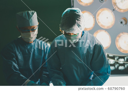 surgery, surgical, surgeons 68790760
