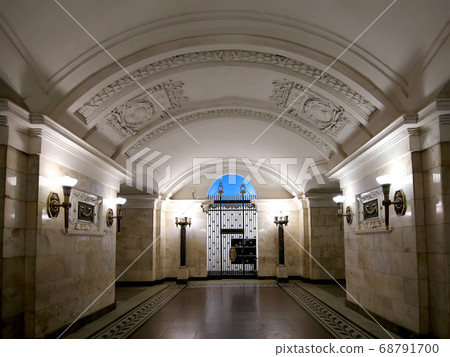 Metro station Oktyabrskaya (Koltsevaya Line) in Moscow, Russia. It was opened on 1 January 1950 Metro station Oktyabrskaya (Koltsevaya Line) in Moscow, Russia. It was opened on 1 January 1950 68791700