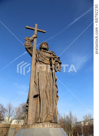 Monument to Holy Prince Vladimir the Great on Borovitskaya Square in Moscow near the Kremlin, Russia. The opening ceremony took place on November 4, 2016 Monument to Holy Prince Vladimir the Great on Borovitskaya Square in Moscow near the Kremlin, Russia. The opening ceremony took place on November 4, 2016 68792230