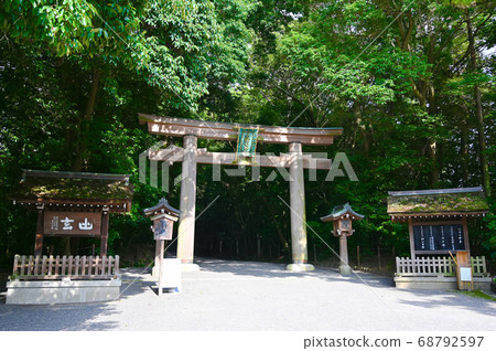 Torii of Ogami Shrine II 68792597