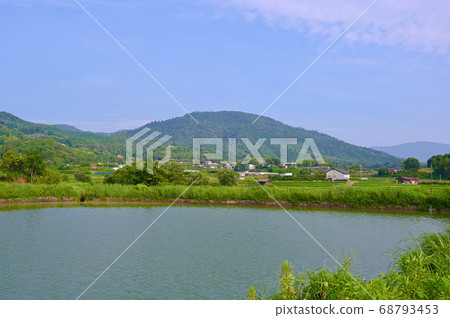 山附近的三和山路 68793453