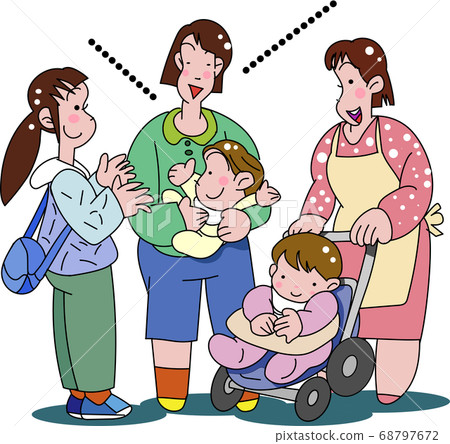 母親抱著嬰兒和聊天 68797672