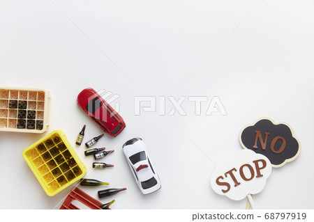 Miniature miscellaneous goods concept image drunk driving drunken drunkenness Miniature miscellaneous goods concept image drunk driving drunken drunkenness 68797919